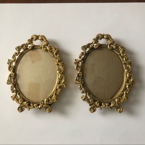 2 Vintage Ornate Oval Brass Picture Frames Convex